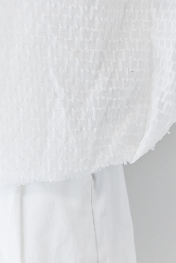 フリンジジャガード ケープスリーブブラウス