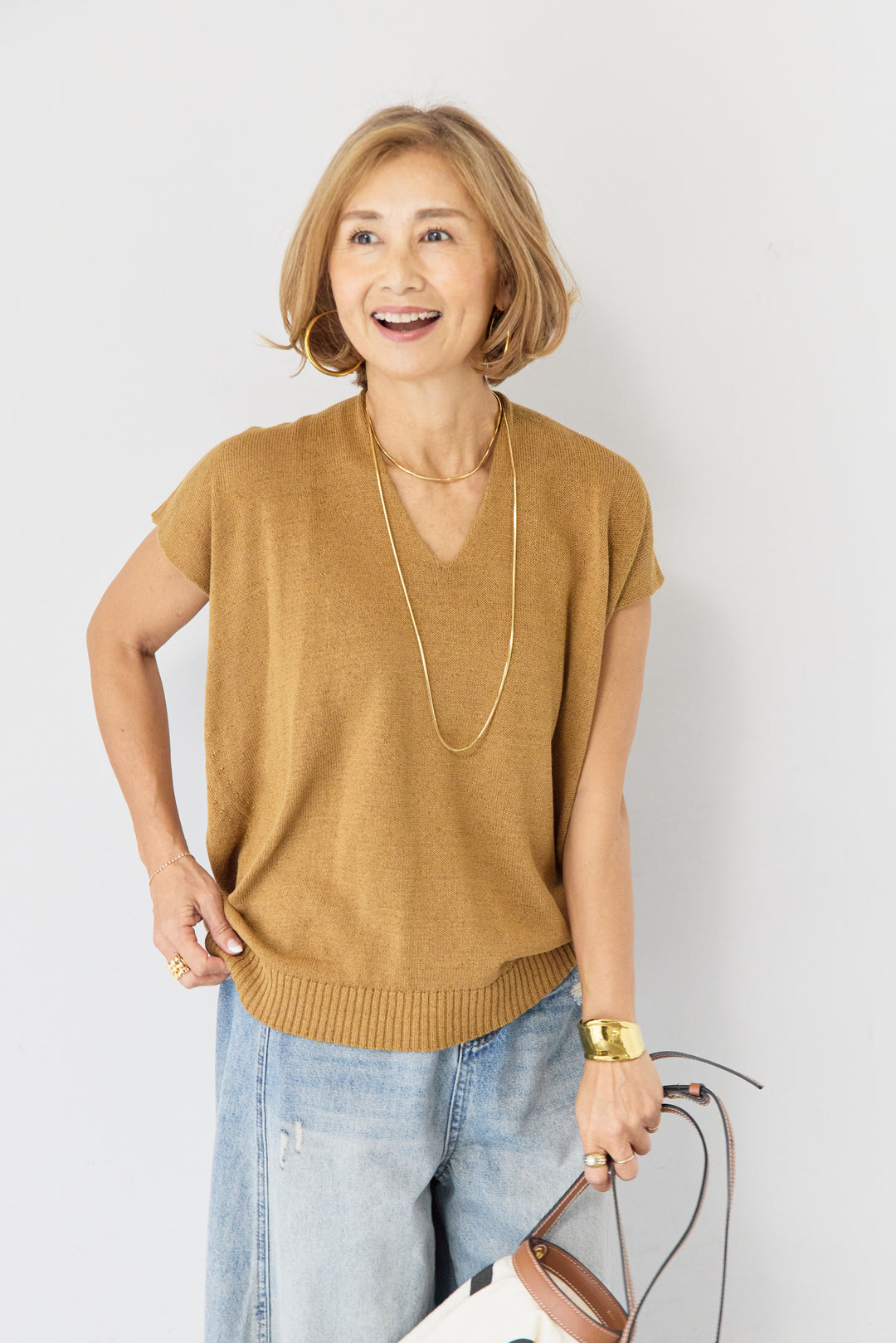 Vネック フレンチスリーブ サマーニット