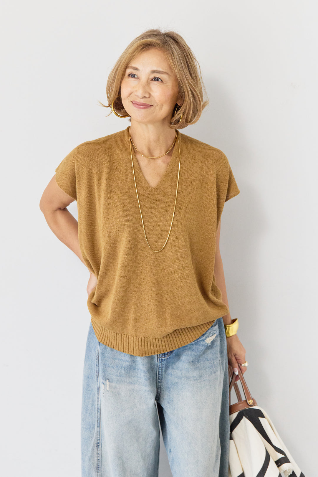 Vネック フレンチスリーブ サマーニット