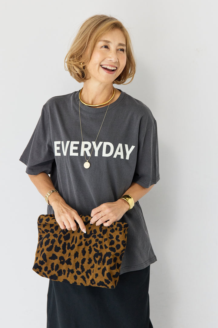 everyday ロゴTシャツ