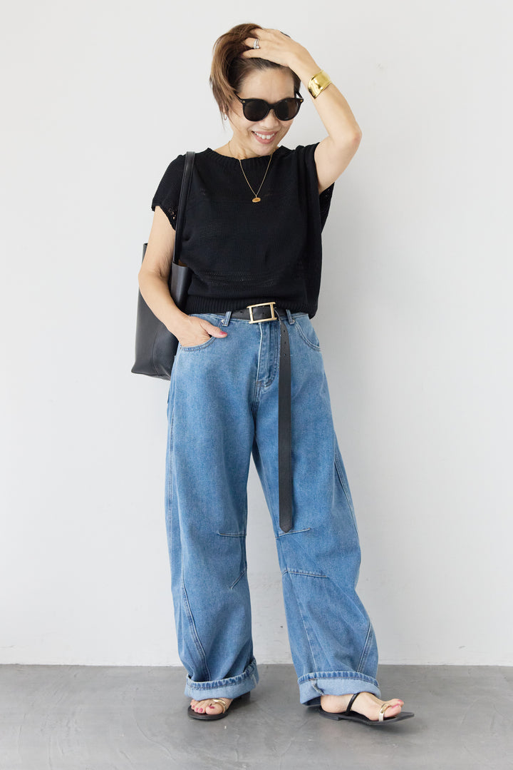 バッククロスメッシュ編みニット