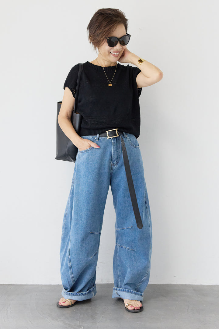 バッククロスメッシュ編みニット