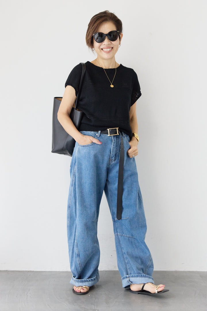 バッククロスメッシュ編みニット