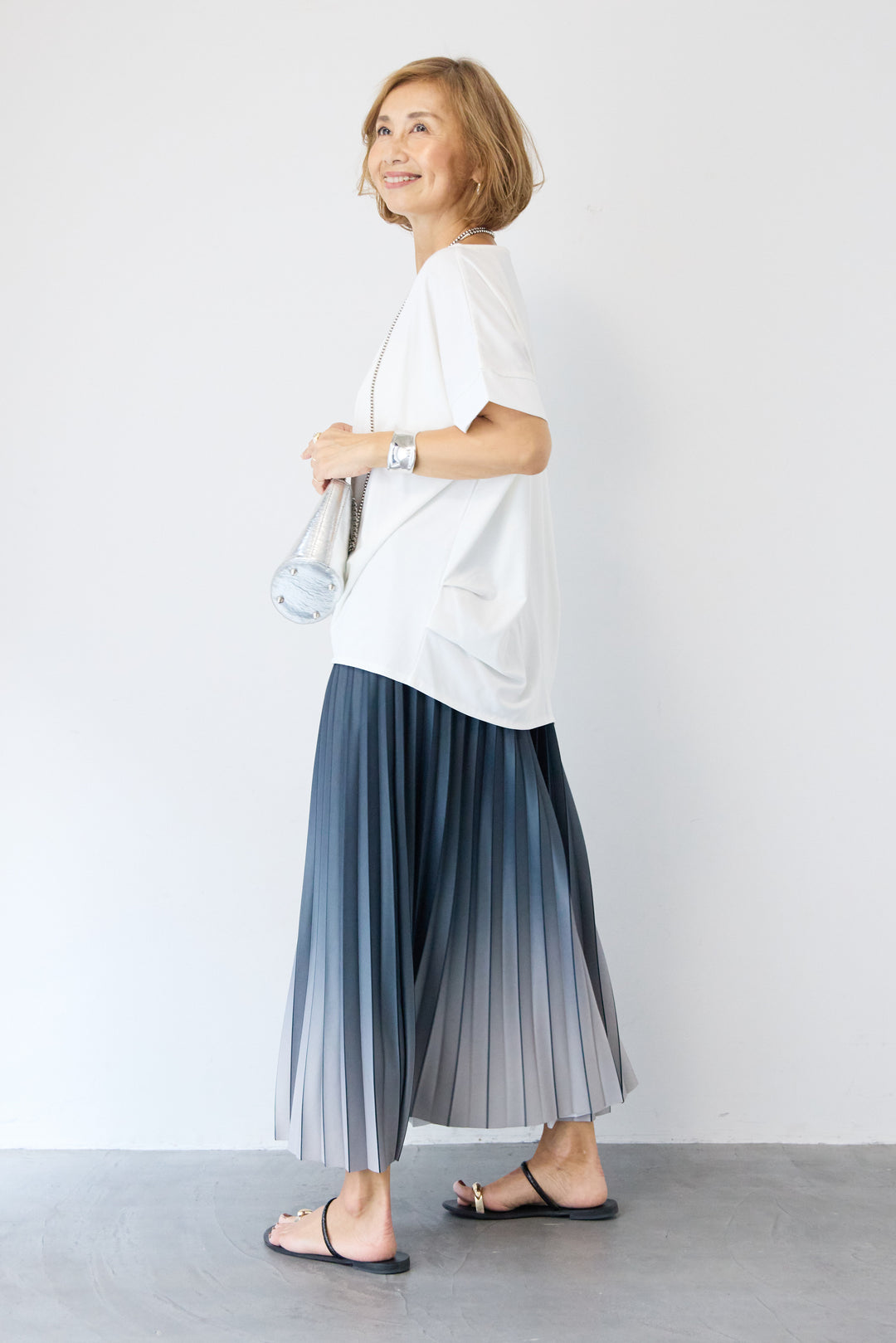 [SET]【接触冷感】タックヘムVネックプルオーバー+グラデーションロングプリーツスカート(2set)