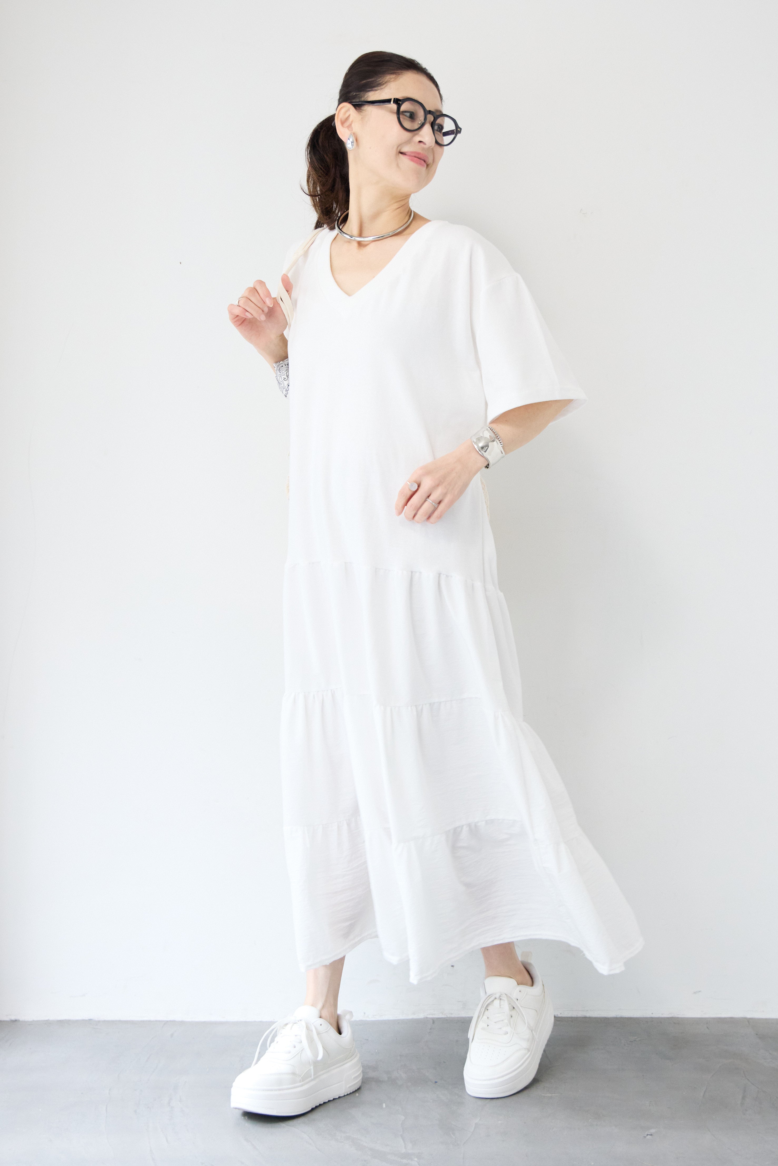 Vネックティアードワンピース – plusotoha