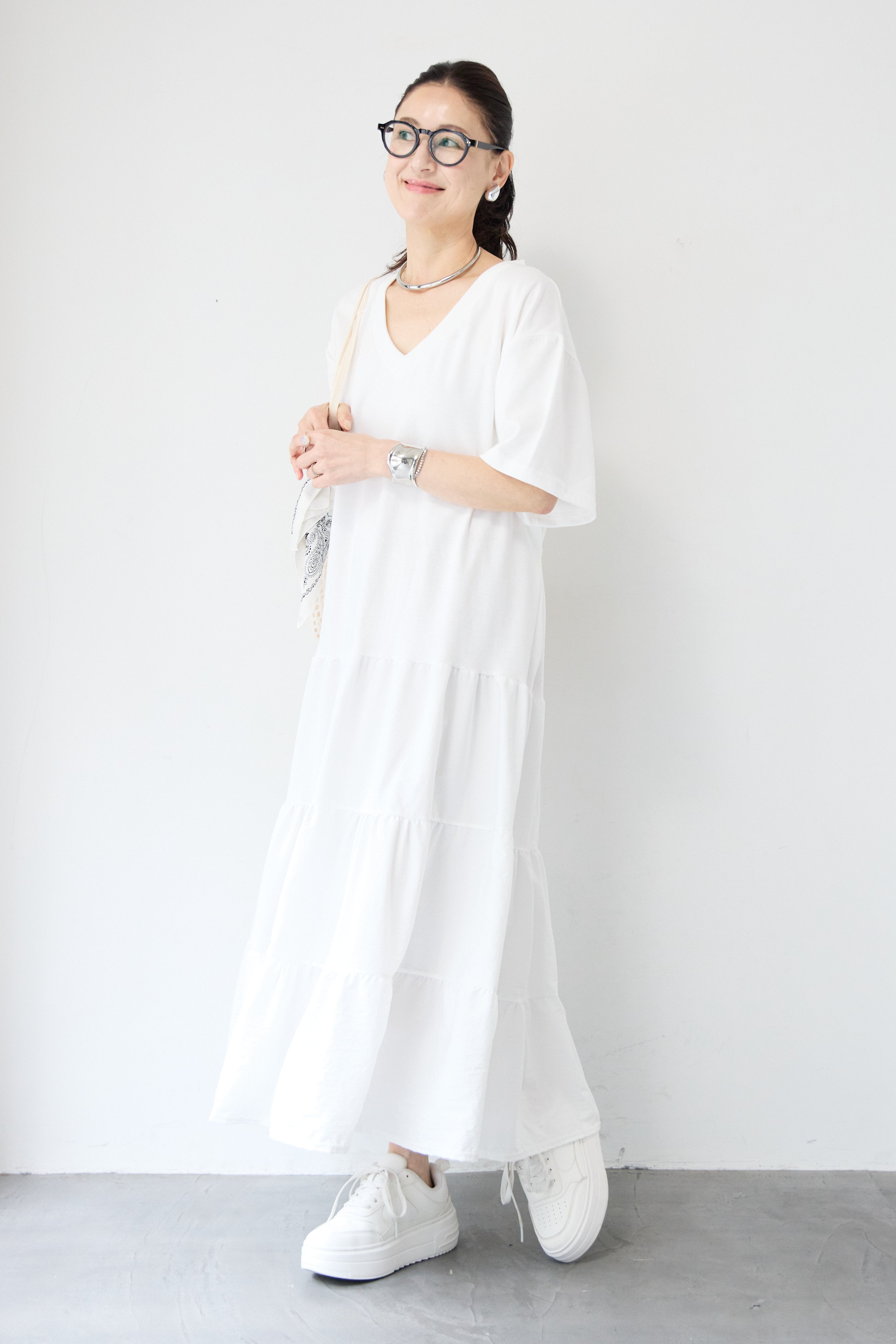 Vネックティアードワンピース – plusotoha