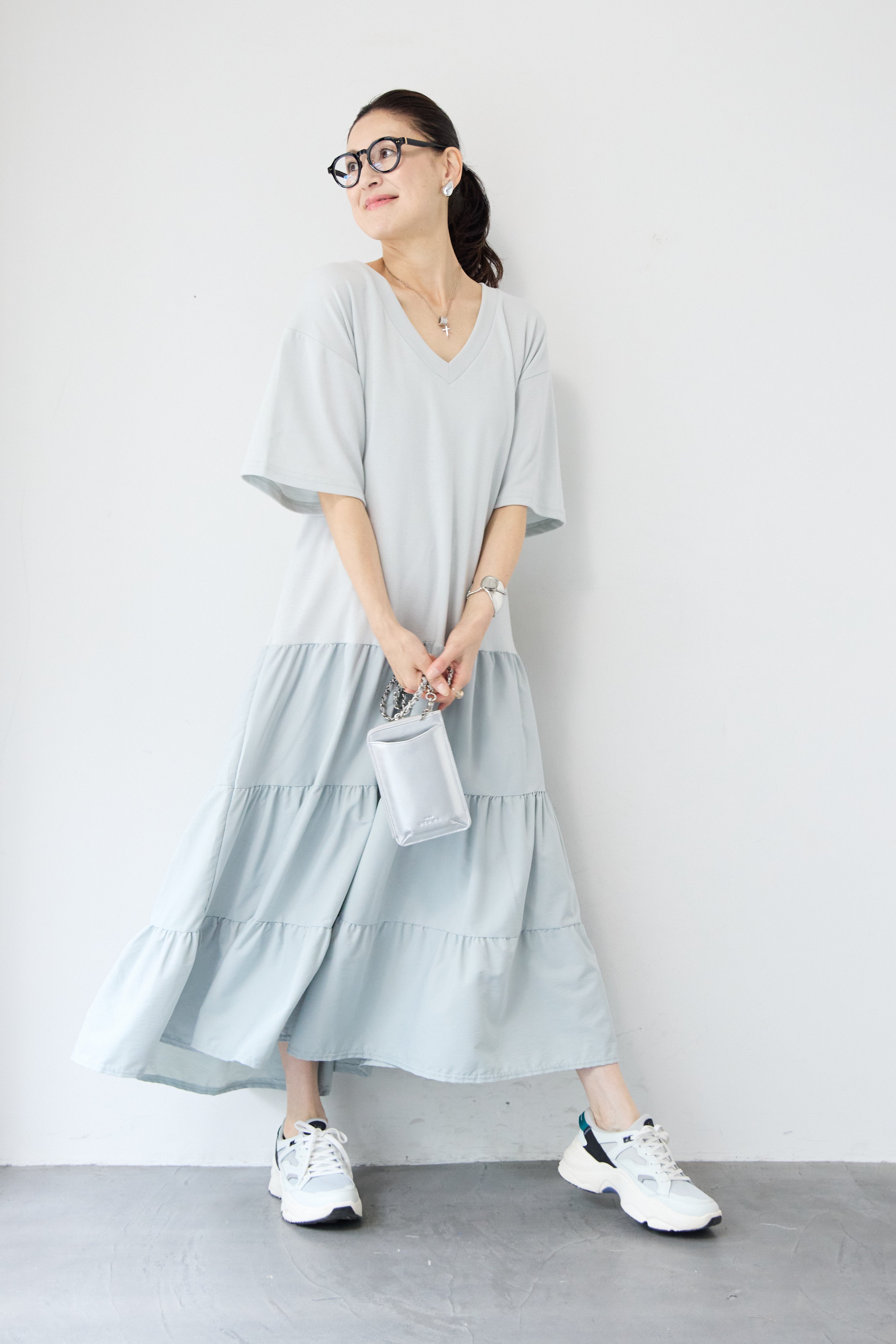 Vネックティアードワンピース – plusotoha Vネックティアードワンピース – plusotoha