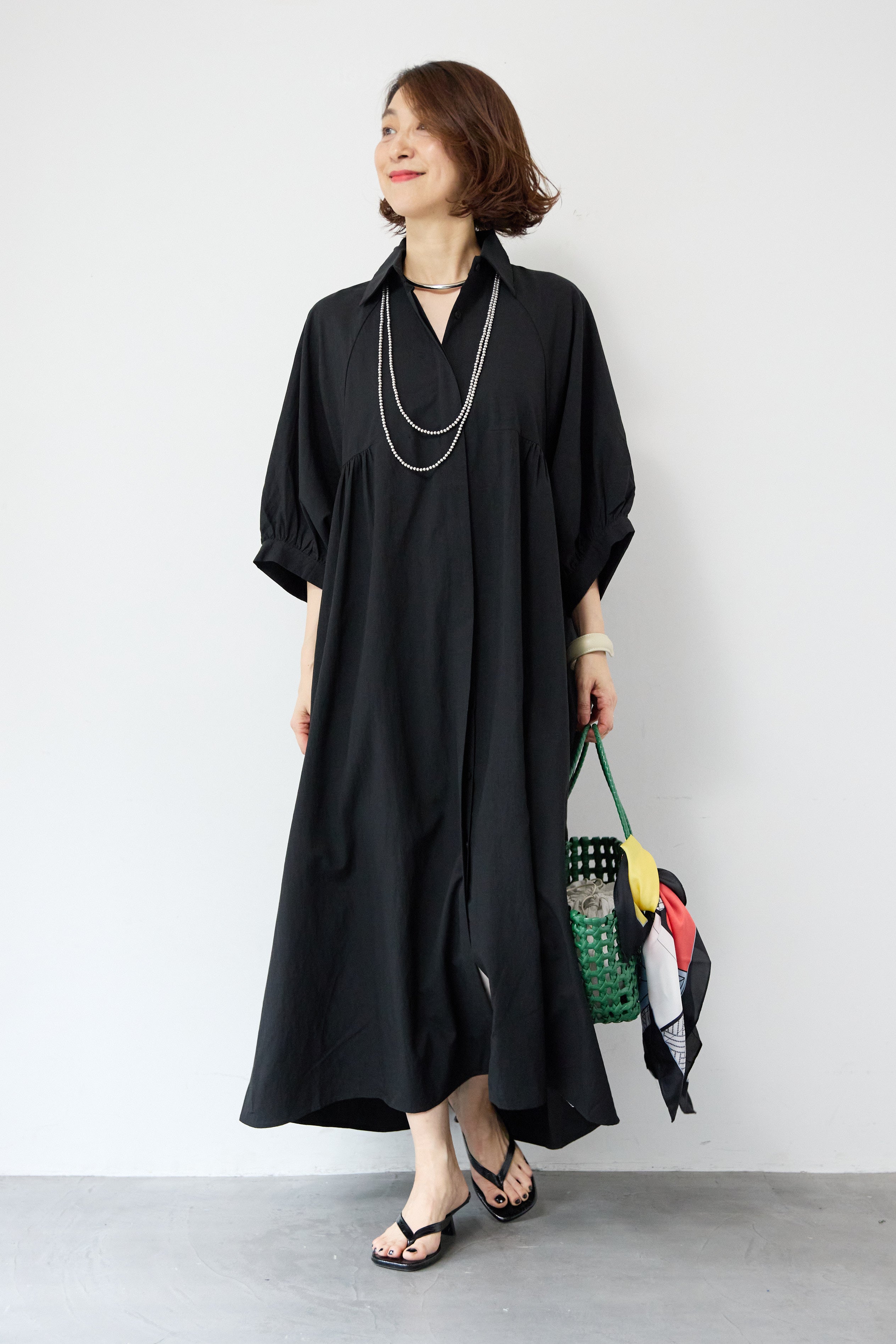 バックオープンツイストシャツワンピース – plusotoha