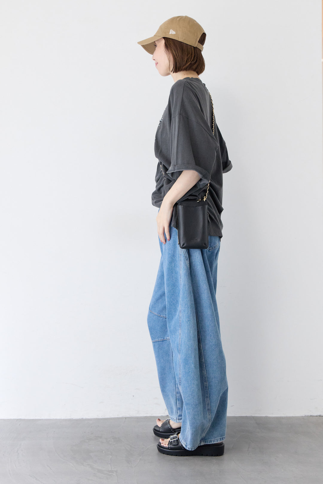 [SET]ピグメント加工風 ティンカー・ベルTシャツ+パネル切替 カーブデニムパンツ(2set)
