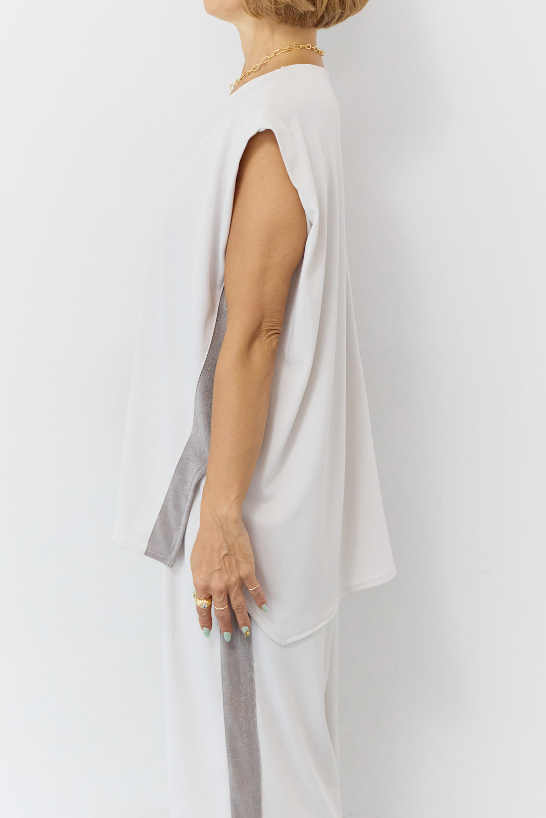 【接触冷感・UVカット】スムースサイド切替プルオーバー