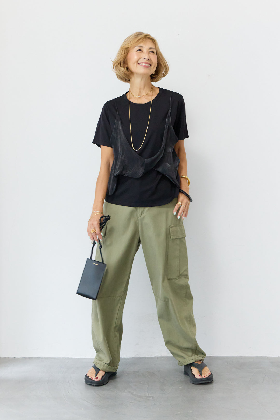 [SET]シアーレイヤードキャミTシャツ+テンセルカーゴパンツ(2set)