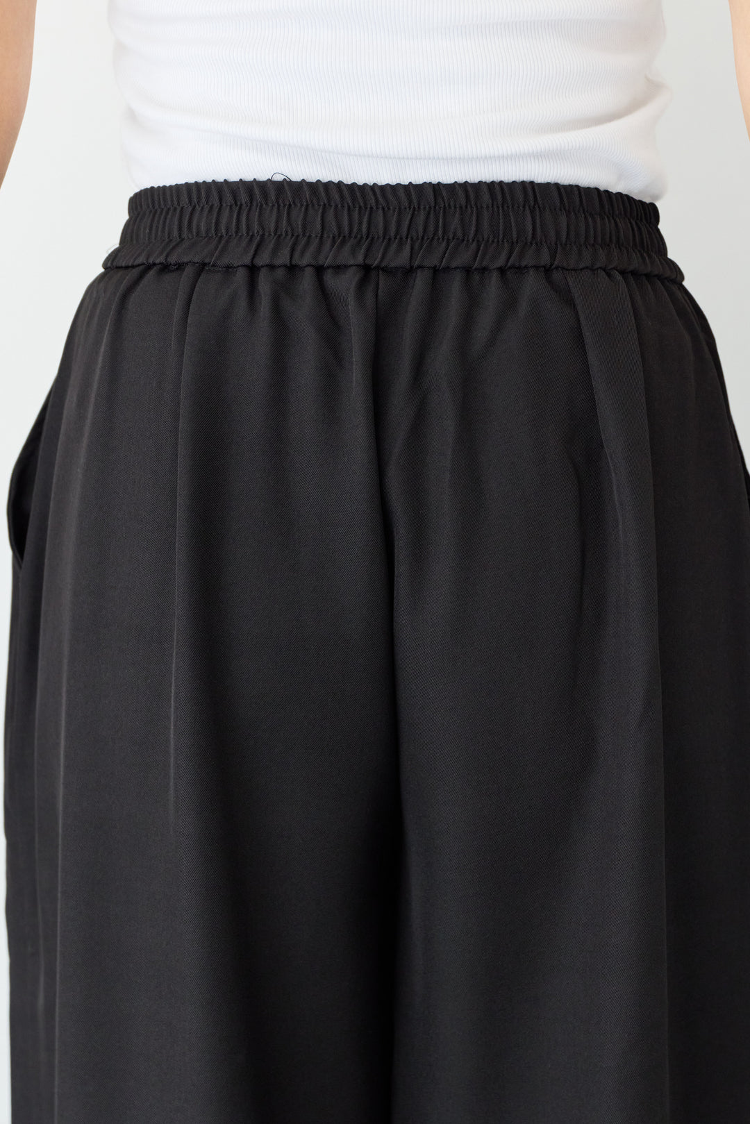 ウエストリボンタックワイドパンツ