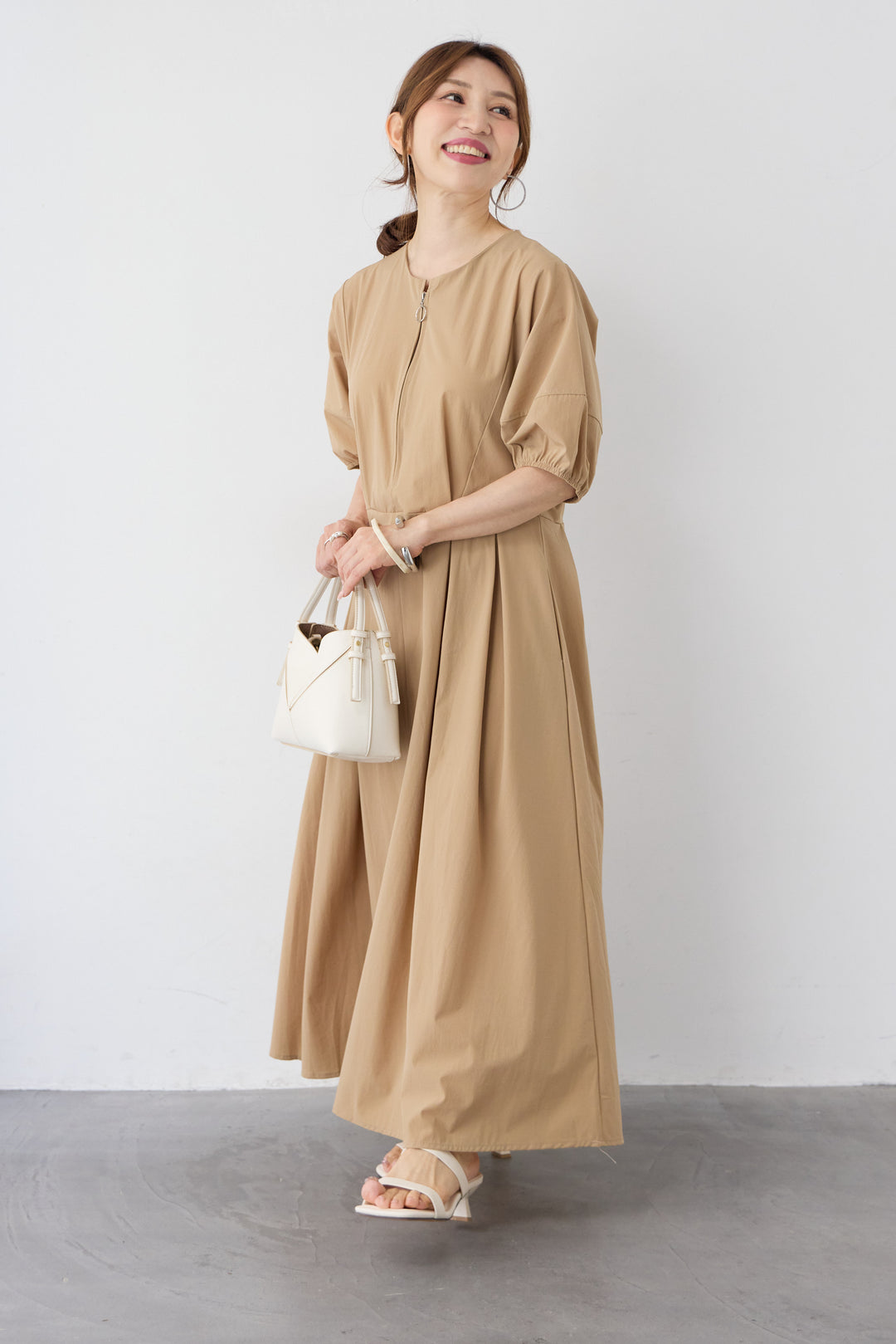 フロントジップ  ロングワンピース