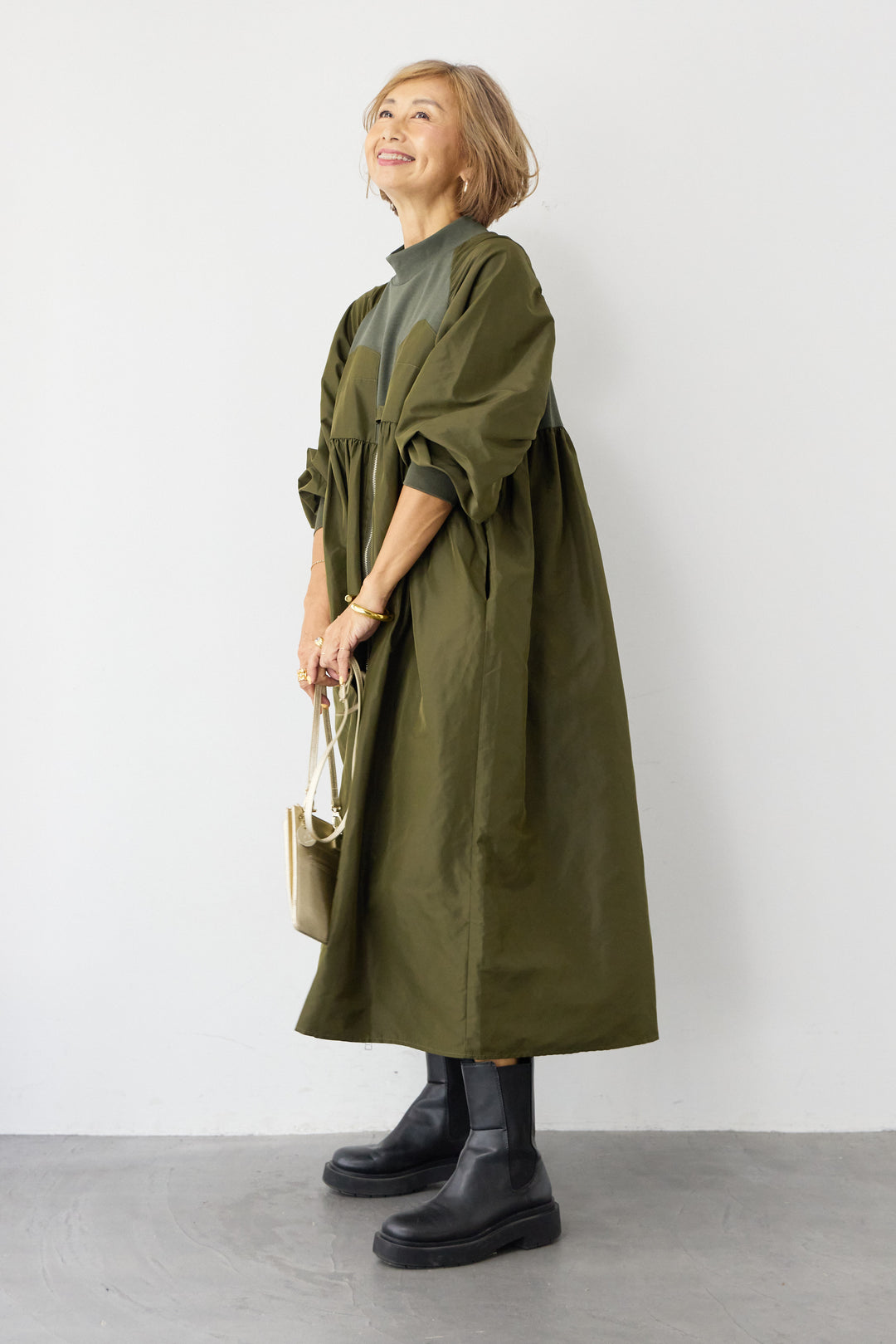 異素材コンビ フロントジップ ワンピース
