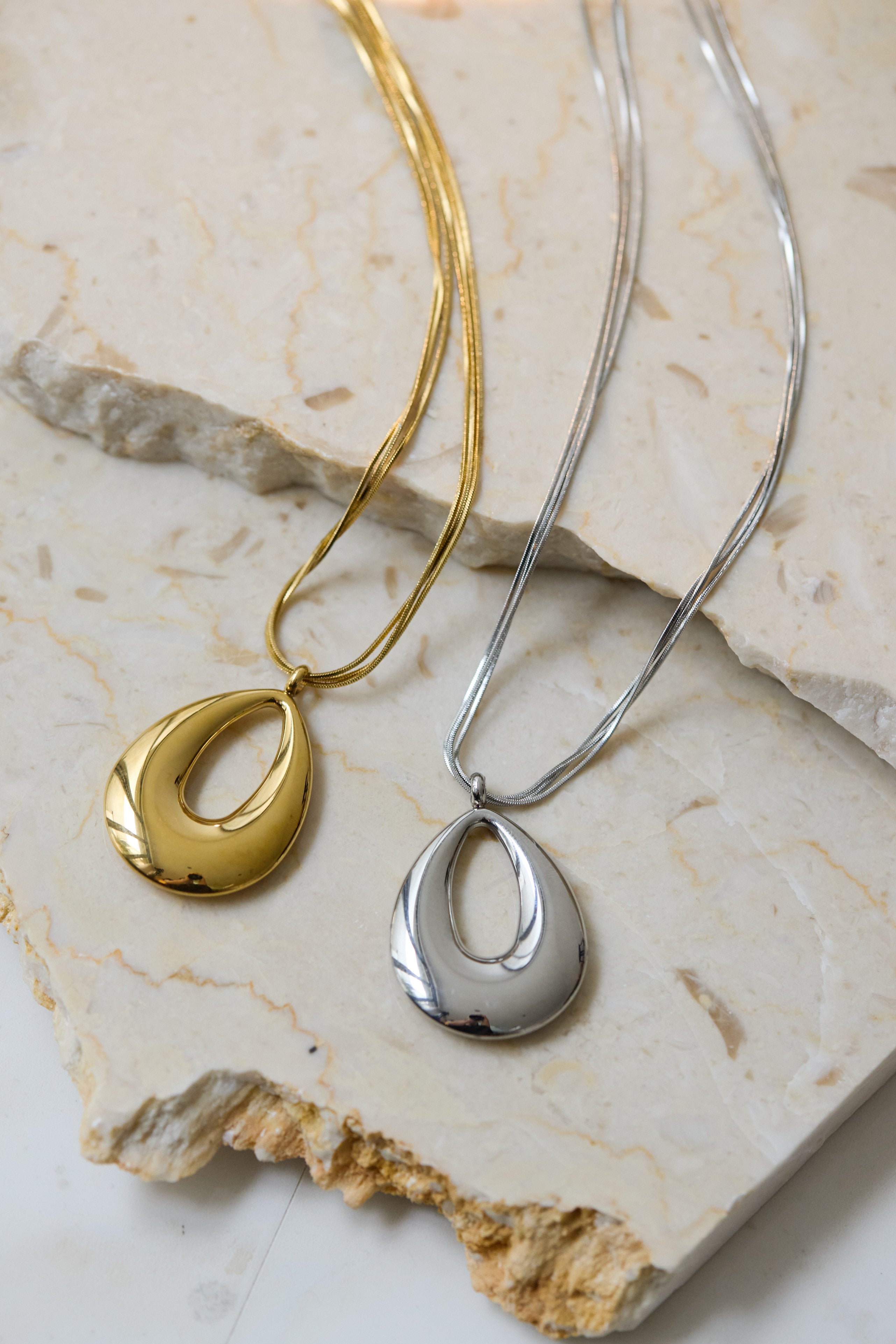 PLUS OTO.HA プラスオトハゴールドカラー チェーンネックレス accessories＆goods – plusotoha