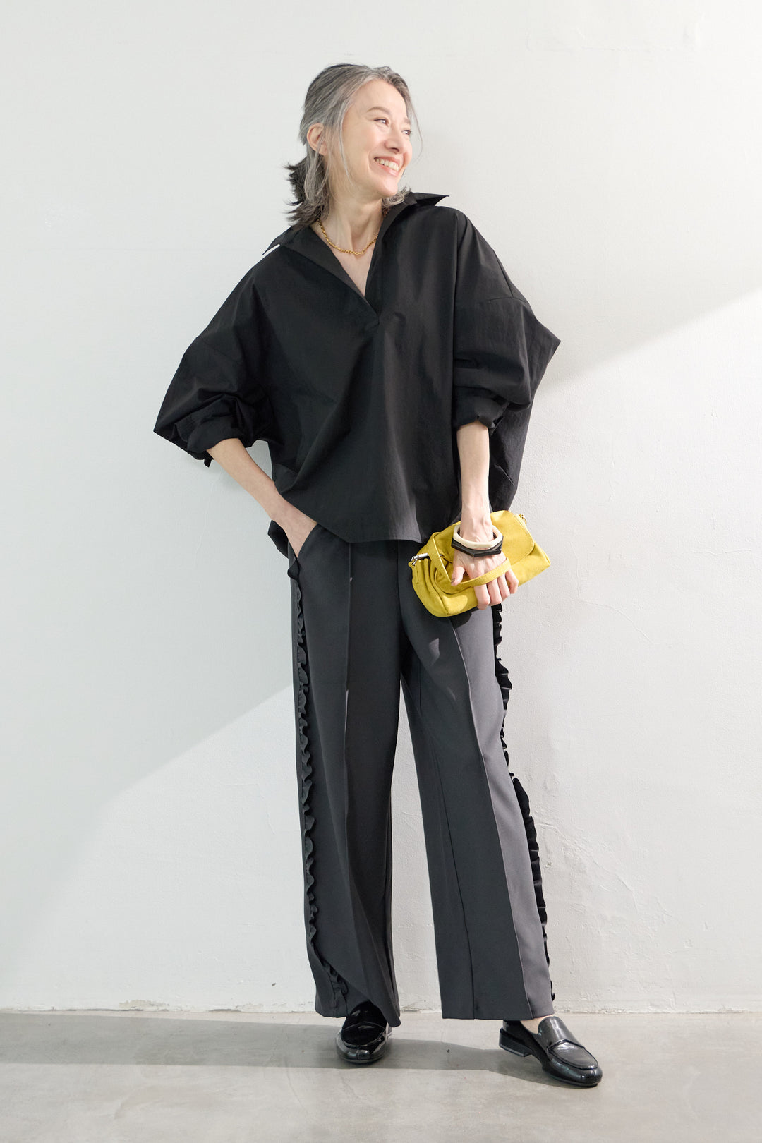 [SET]オーバーシルエット スキッパーシャツ+カットジョーゼットサイドフリルパンツ(2set)