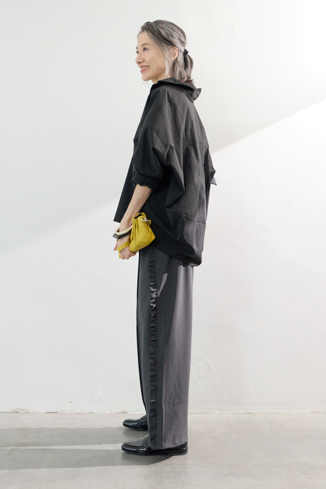 [SET]オーバーシルエット スキッパーシャツ+カットジョーゼットサイドフリルパンツ(2set)