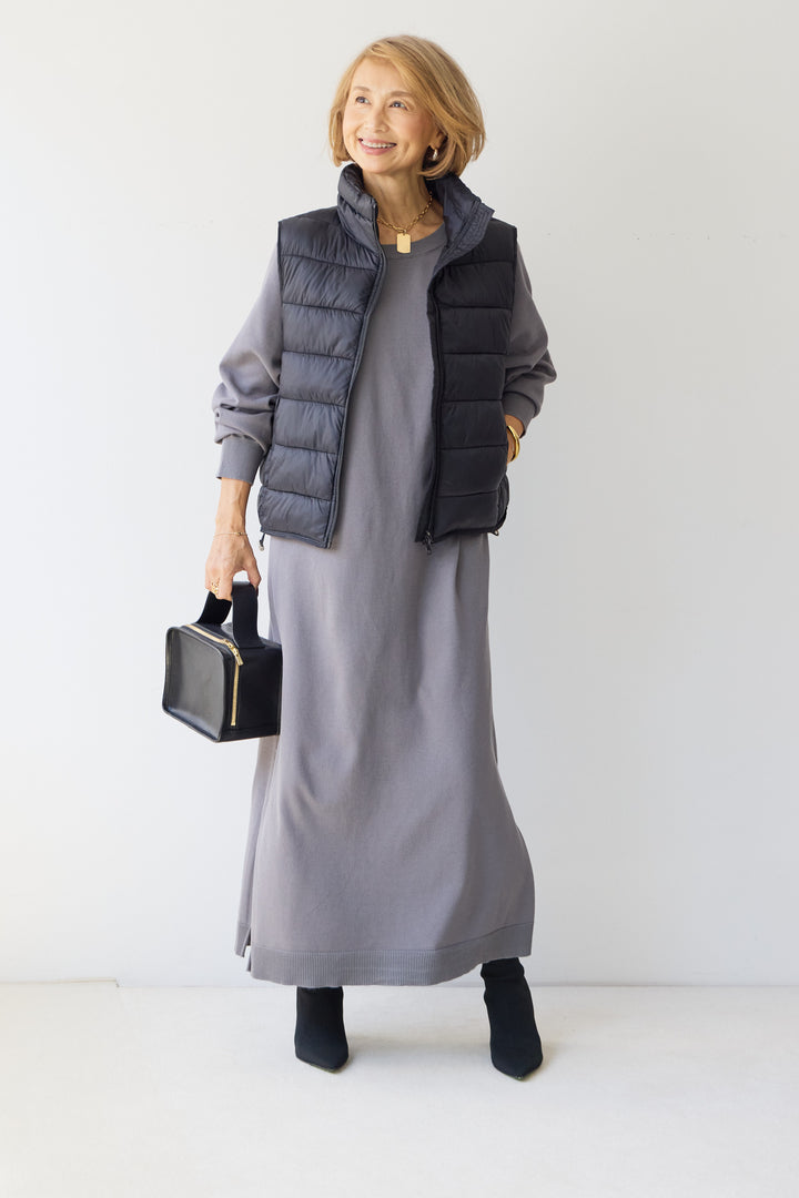 クルーネックロングニットワンピース