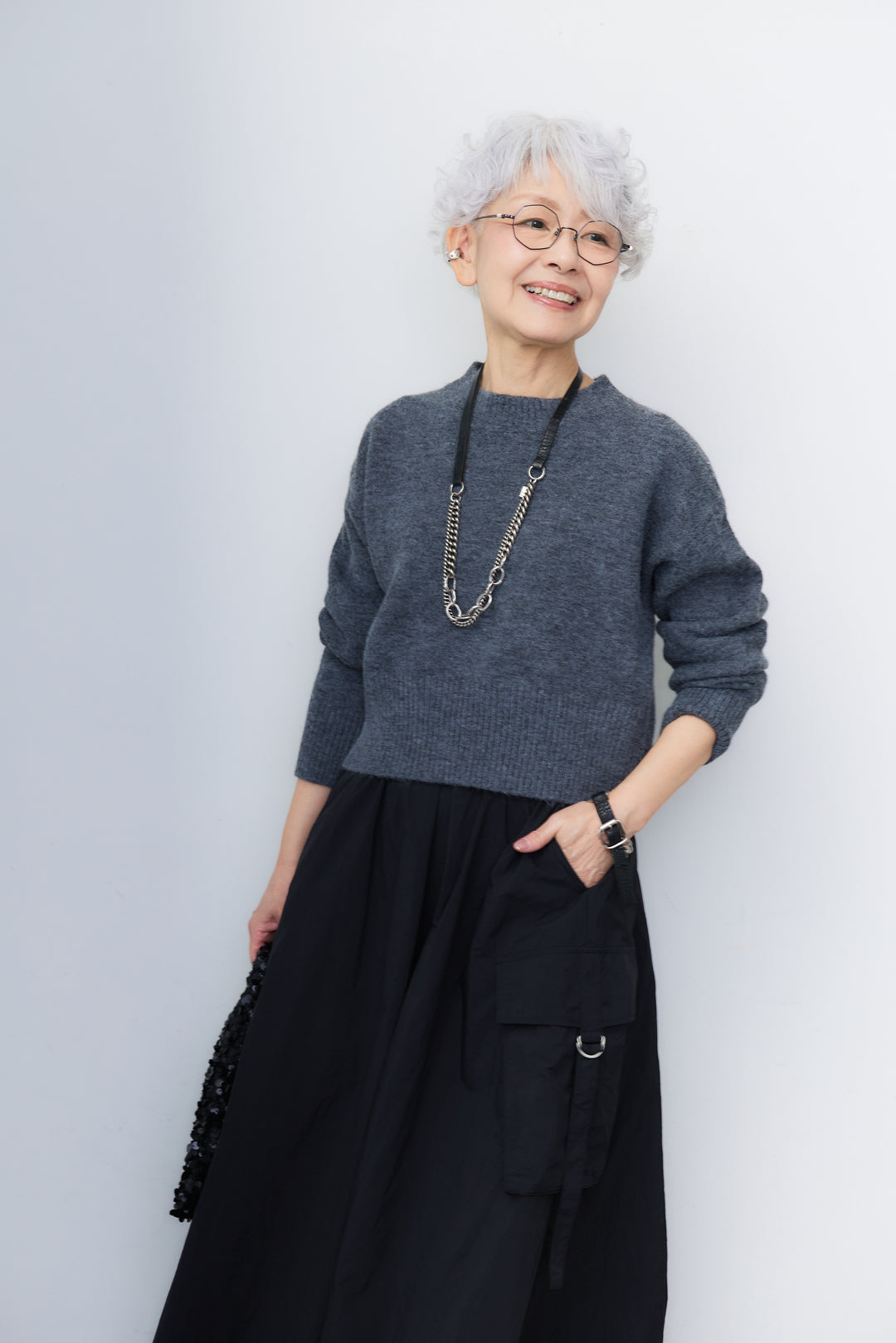 ショート丈ニットプルオーバー