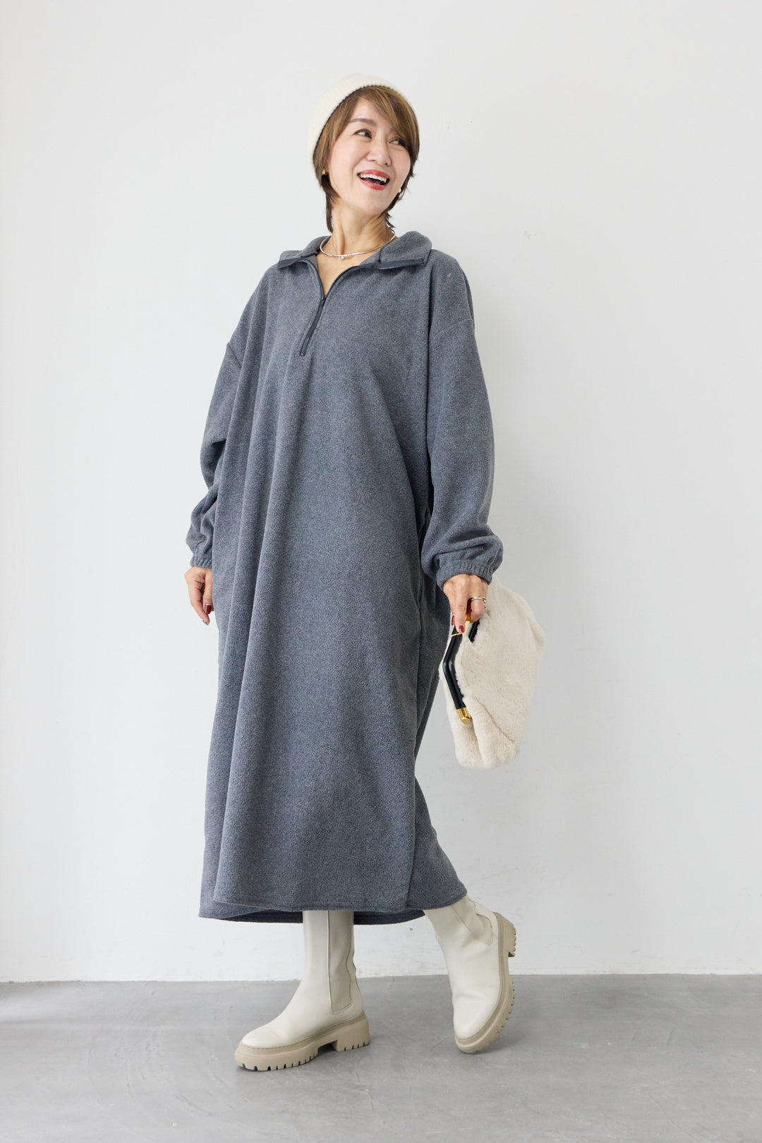 ふわもこフロントZIPフリースワンピース