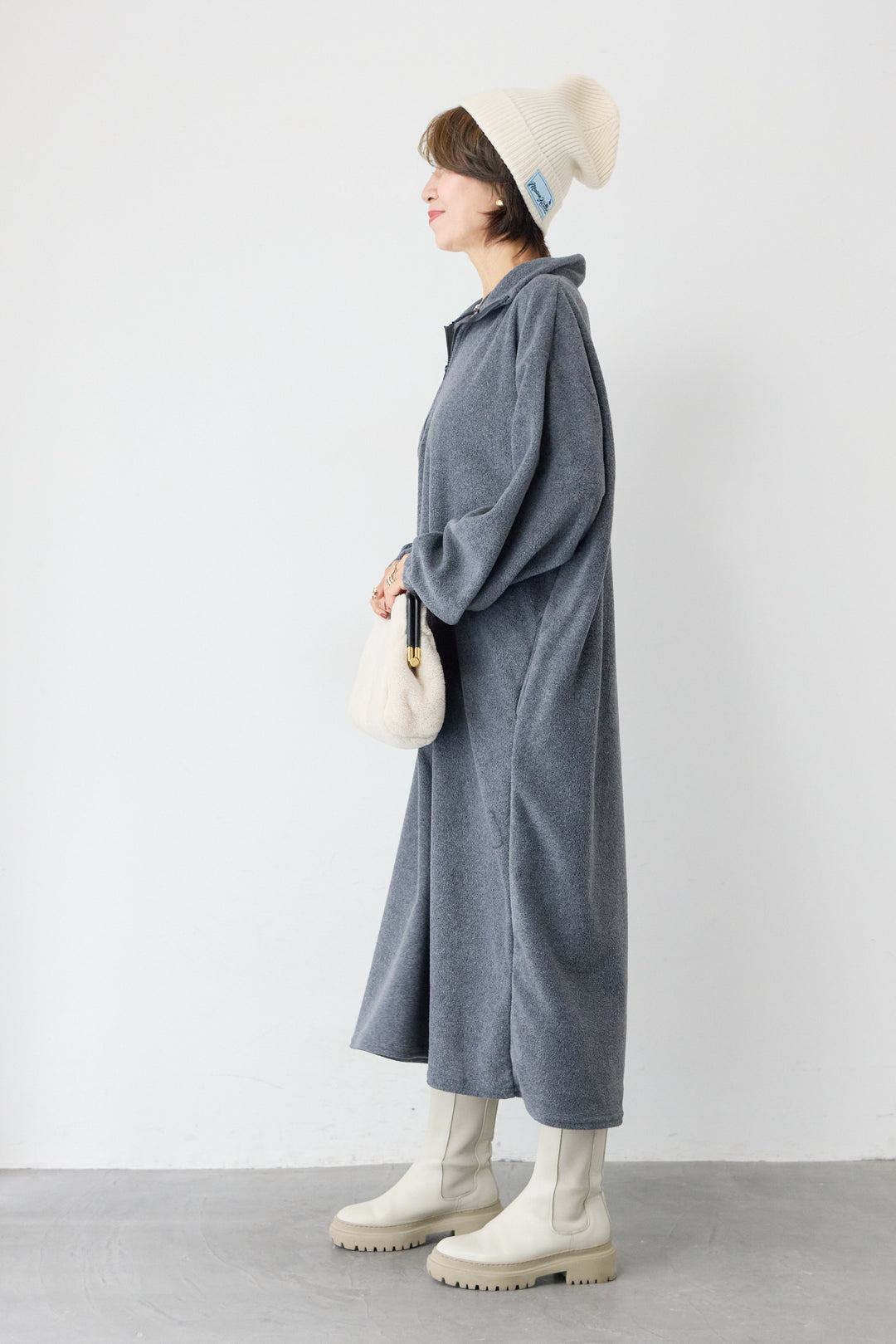 ふわもこフロントZIPフリースワンピース
