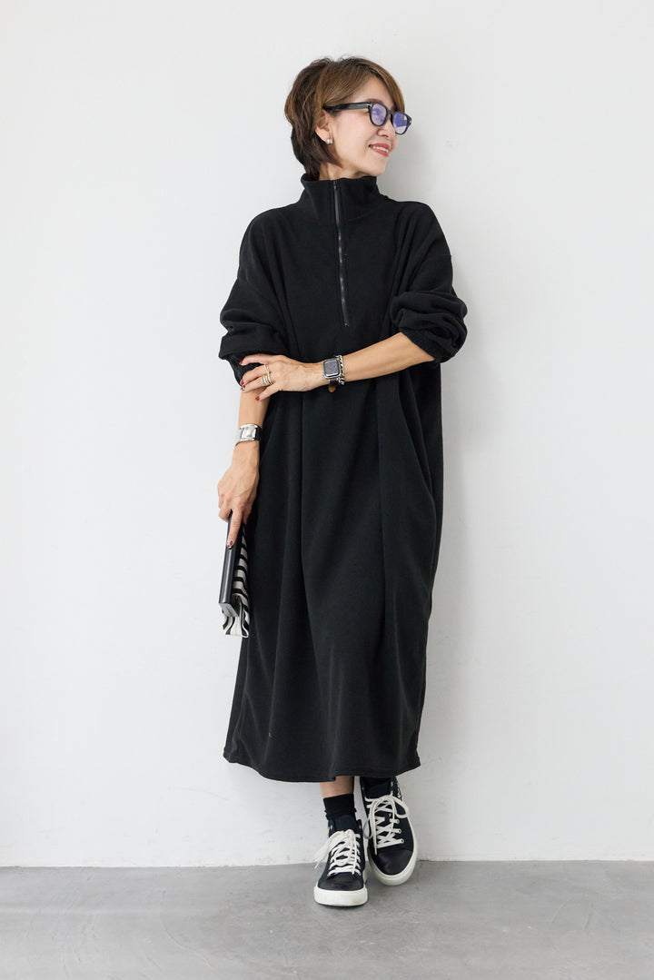 ふわもこフロントZIPフリースワンピース