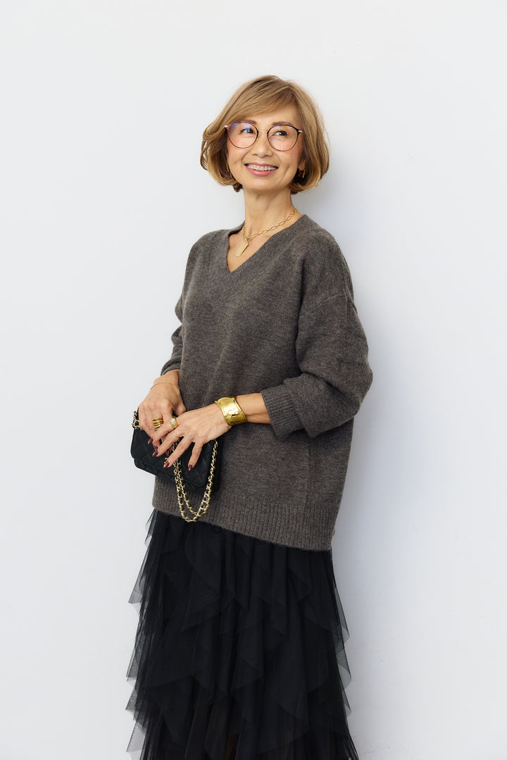 ふんわりVネック リラクシーニット
