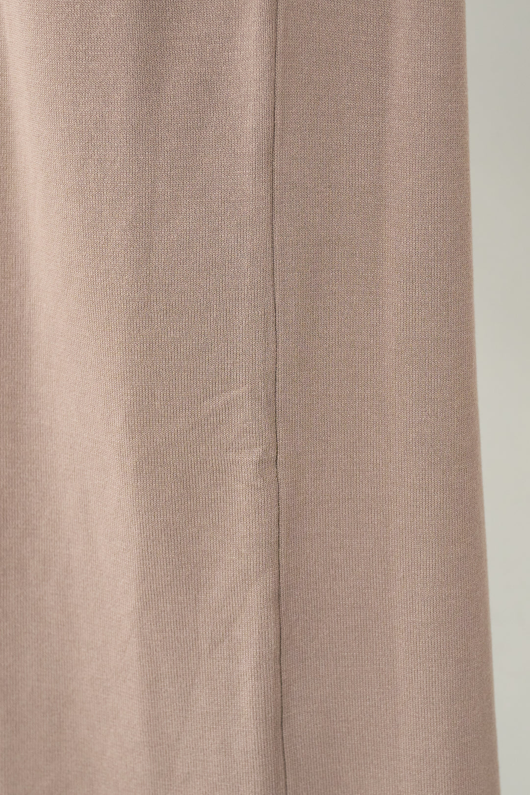 リブニットワンピース