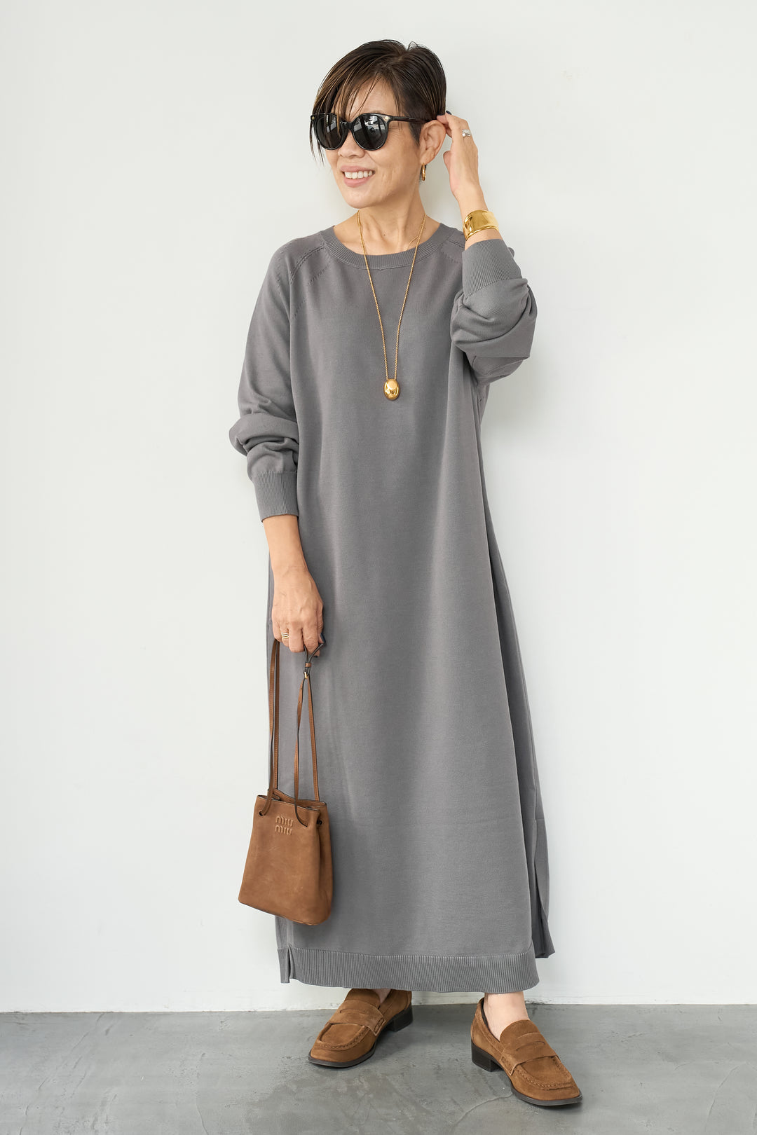 リブニットワンピース