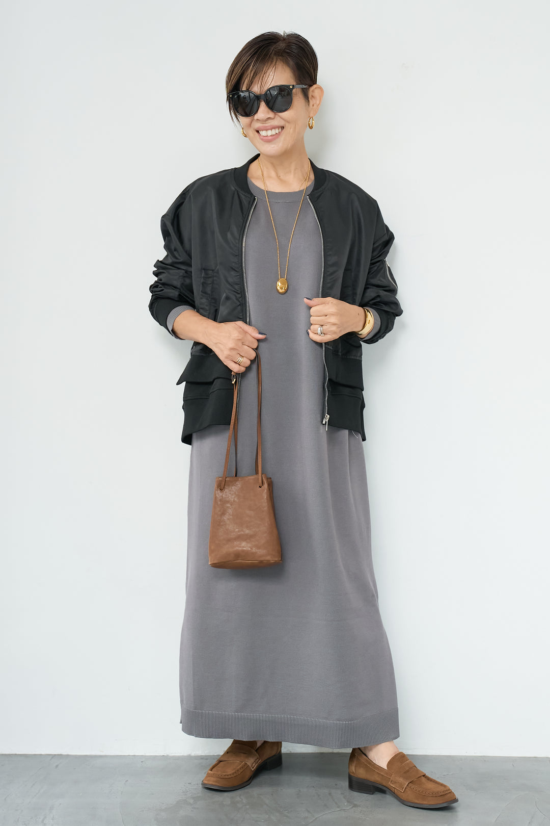 リブニットワンピース