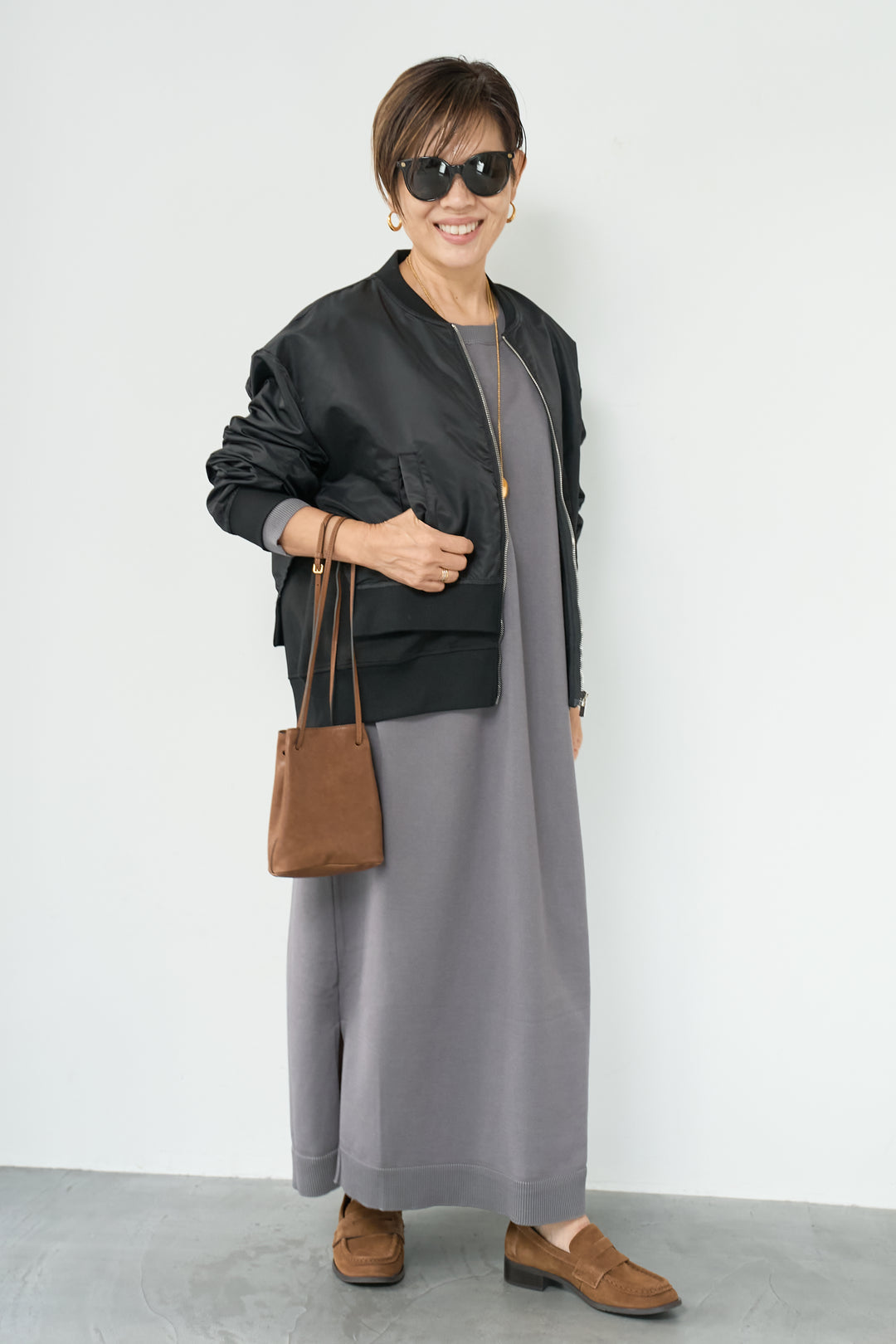 リブニットワンピース