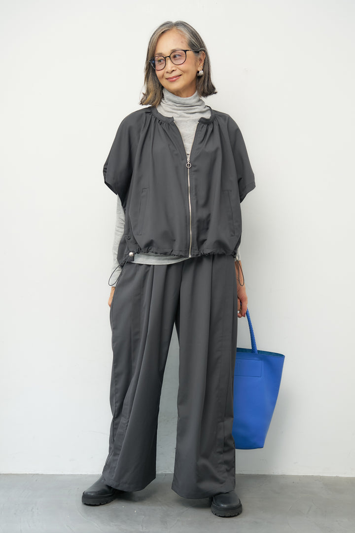 [SET]ウエストレイヤード ワイドパンツ+フロントジップ ポンチョライクブルゾン(2set)