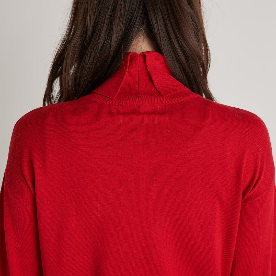 Washable silk turtleneck