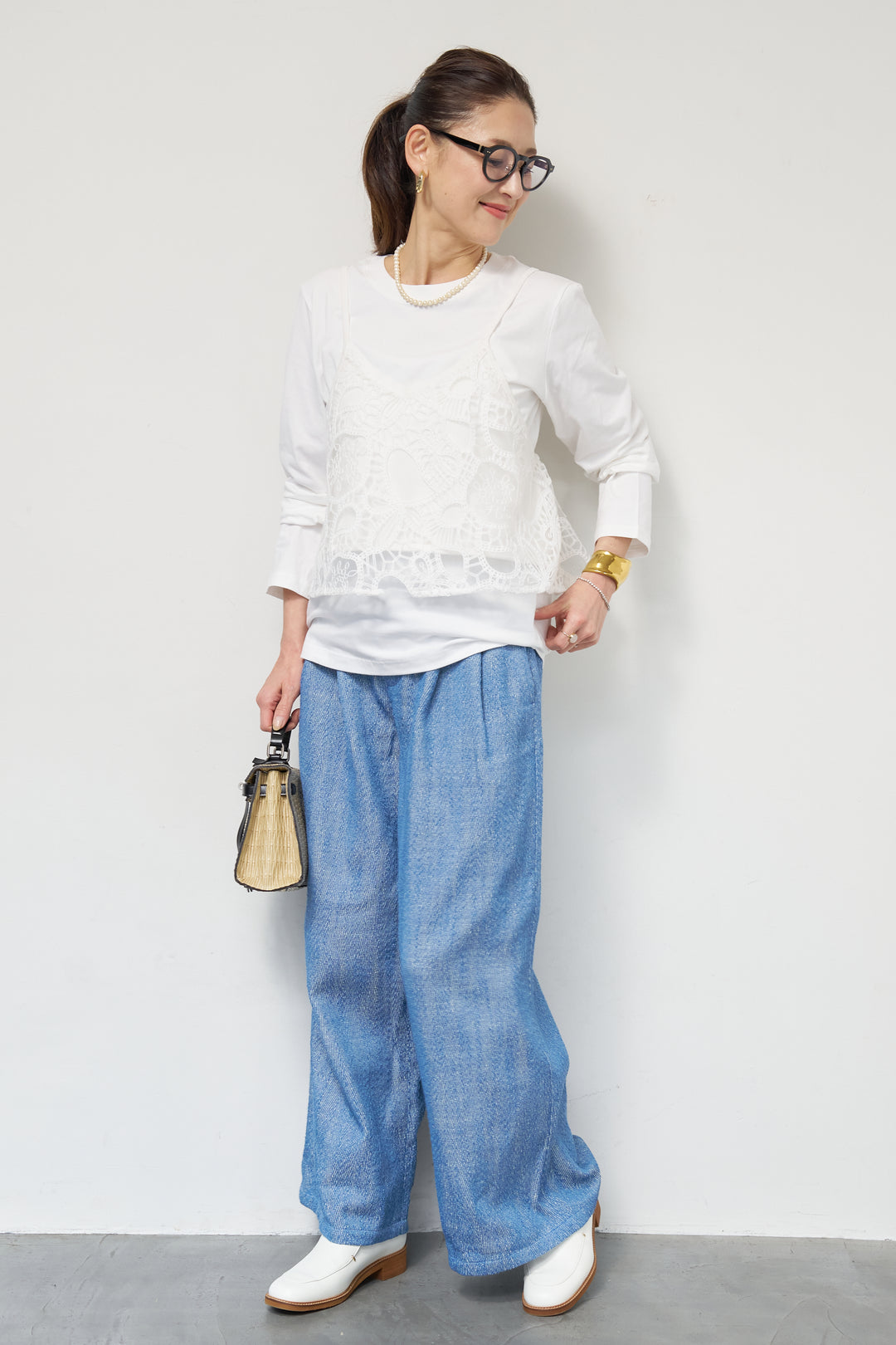 刺繍レースビスチェ