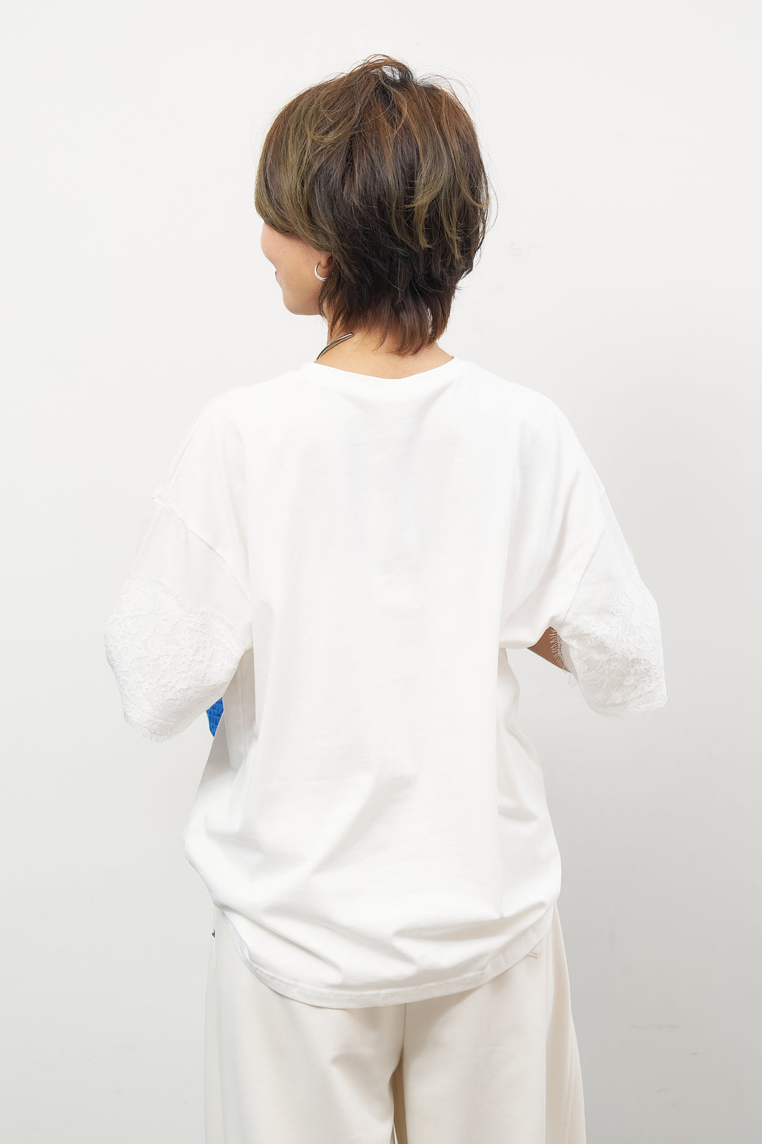 レース×ロゴプリント Tシャツ