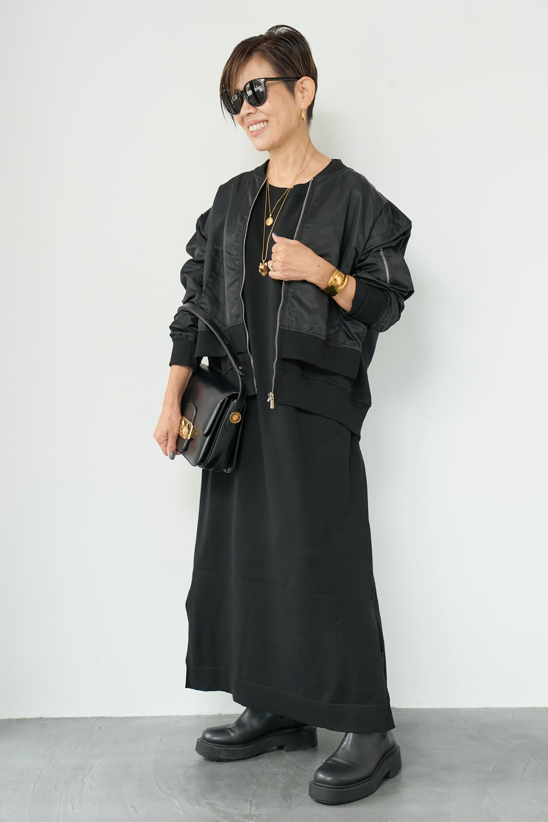 リブニットワンピース