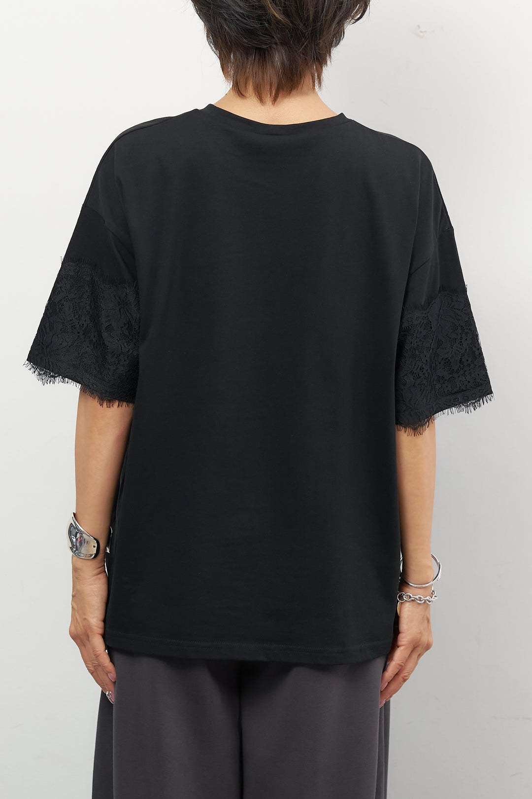 [SET]レース×ロゴプリント Tシャツ+フロントシームコクーンパンツ(2set)