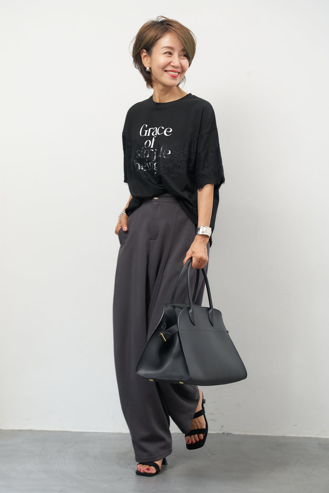 レース×ロゴプリント Tシャツ