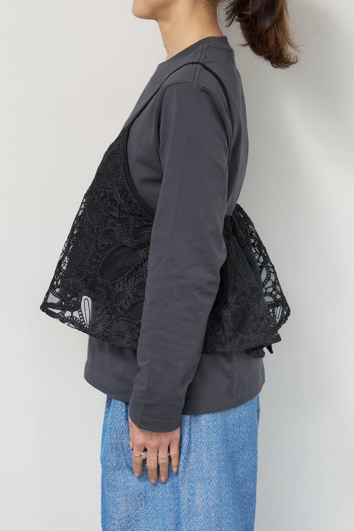 刺繍レースビスチェ