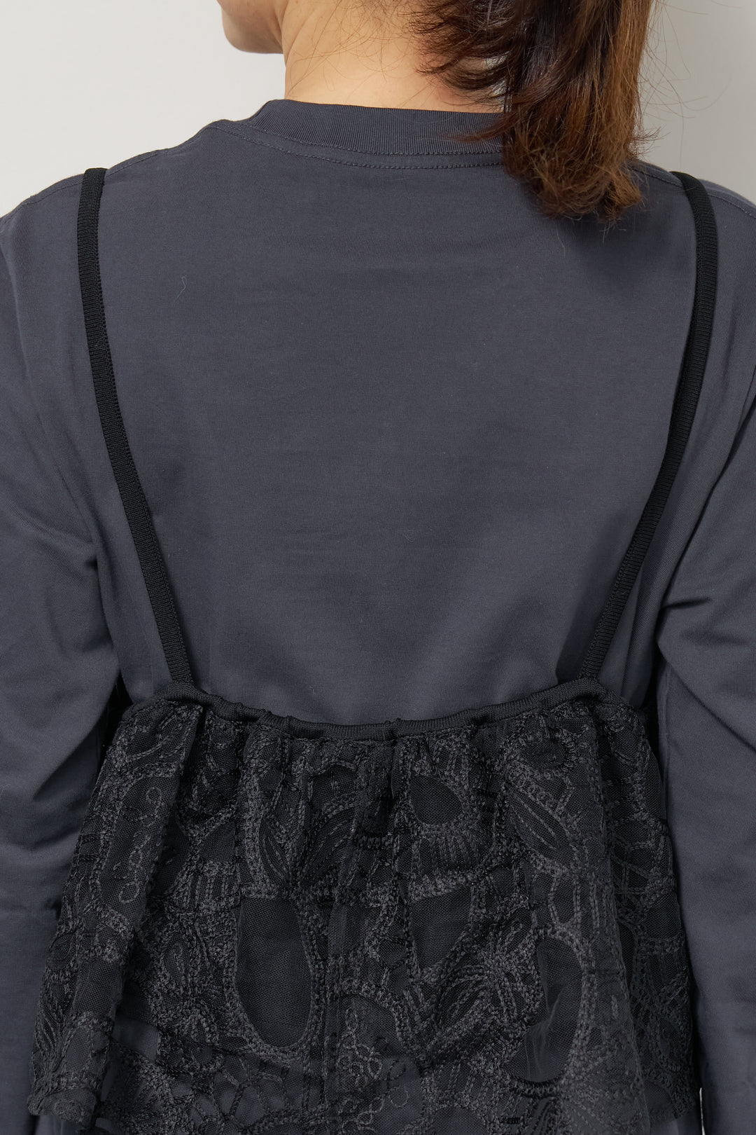 刺繍レースビスチェ