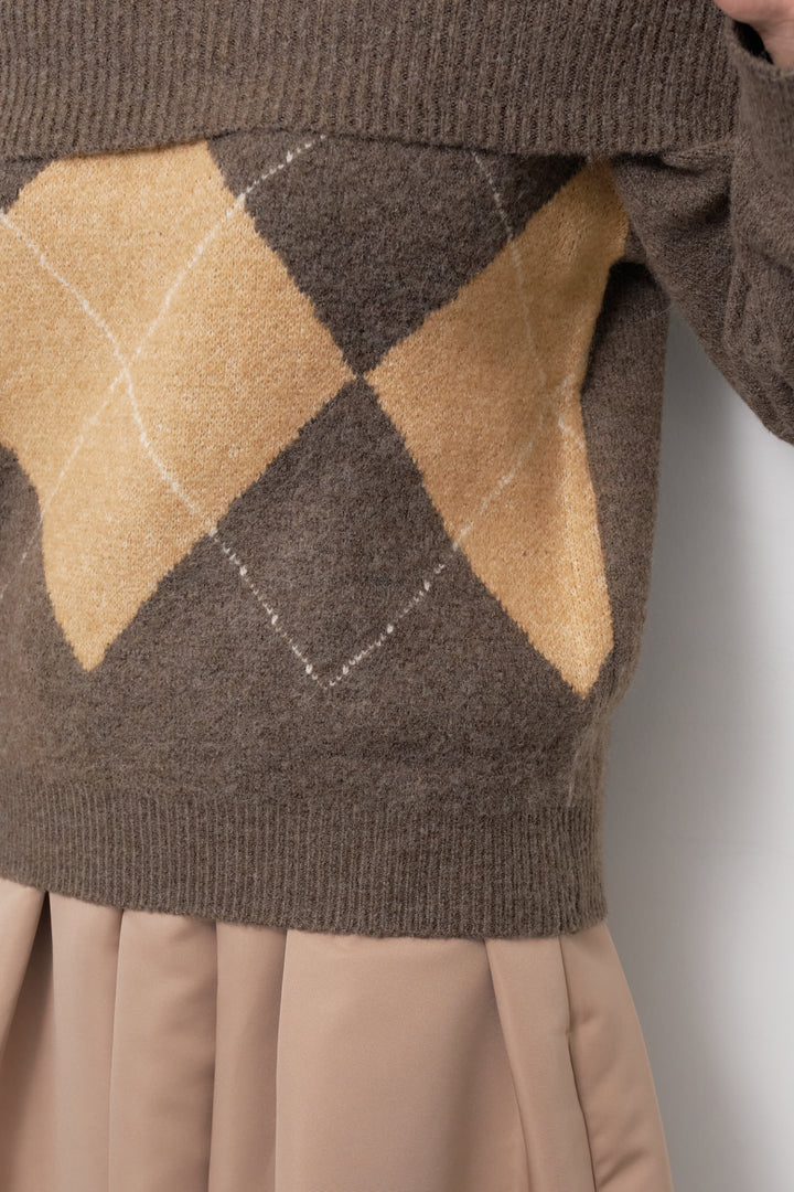 アーガイルオフショルニット