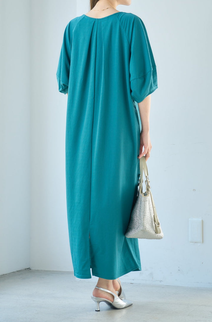 [Cool to the touch] Cocoon sleeve dress