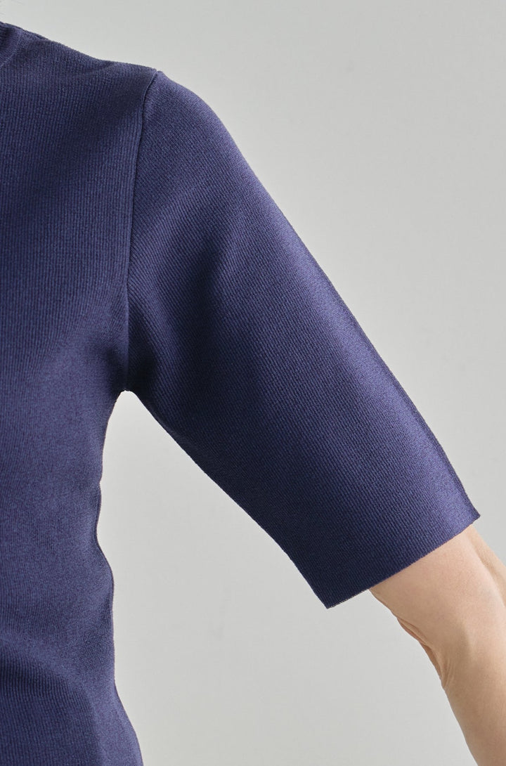 Smooth touch 5/4 sleeve knit