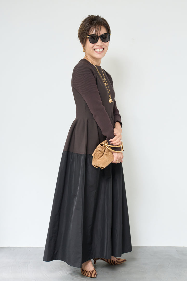 バイカラーニットワンピース