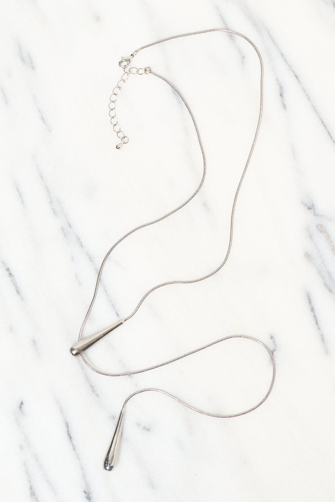 ドロップデザインネックレス