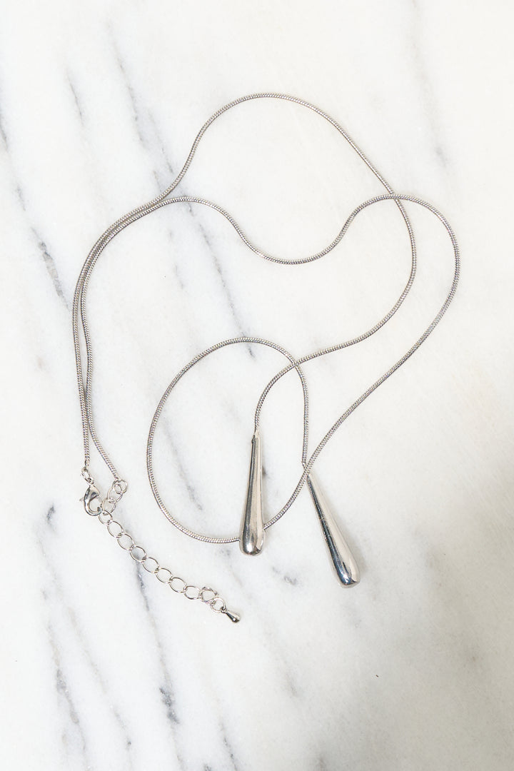 ドロップデザインネックレス