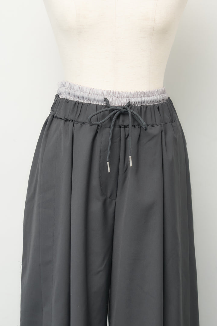 [SET]ウエストレイヤード ワイドパンツ+フロントジップ ポンチョライクブルゾン(2set)