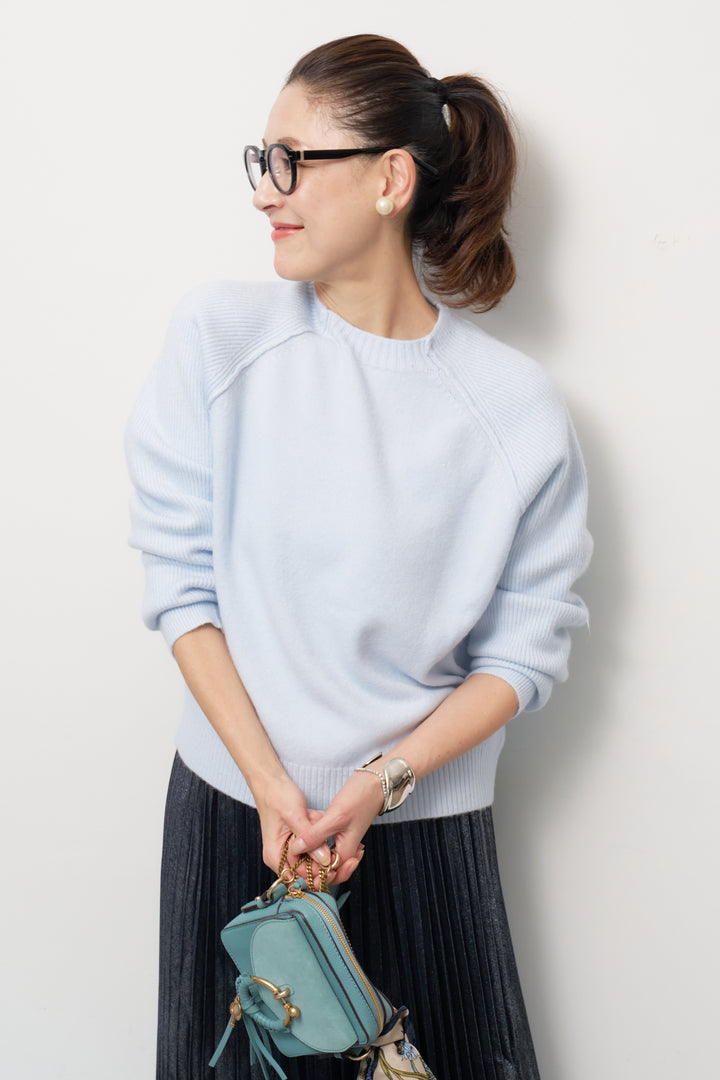 カシミヤ混ラグランスリーブニット