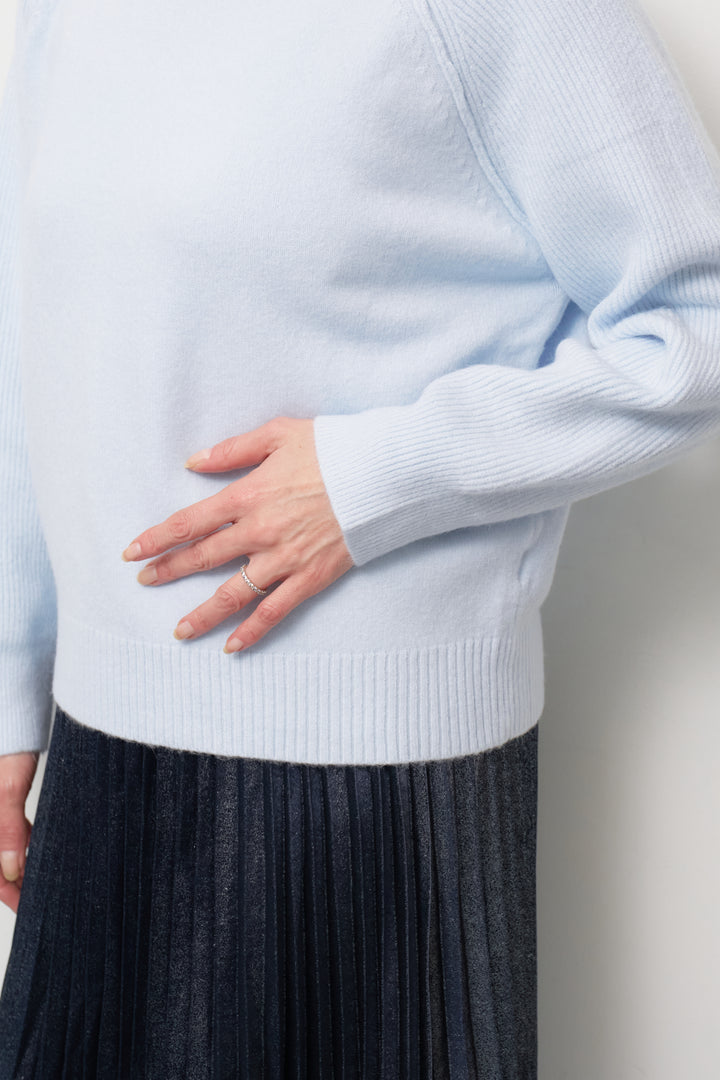 カシミヤ混ラグランスリーブニット