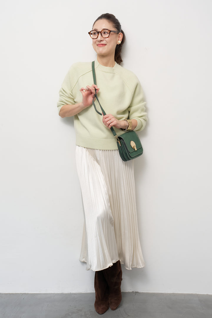 カシミヤ混ラグランスリーブニット